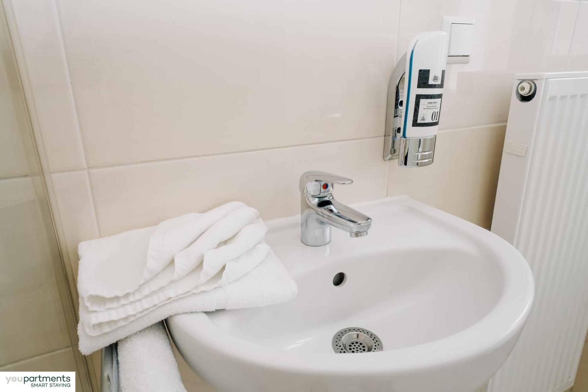 Youpartments - Zentrale Micro Apartments Kaiserslautern Phòng bức ảnh